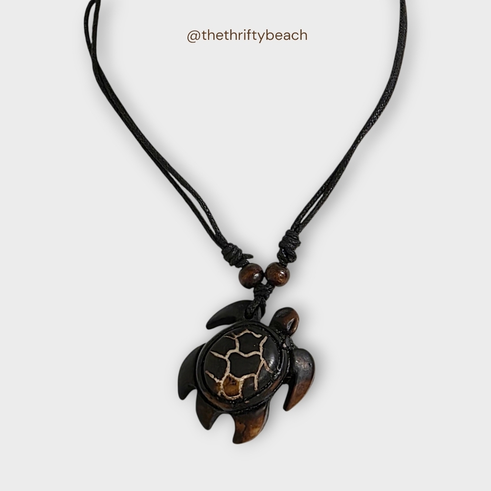 Turtle Pendant Necklace